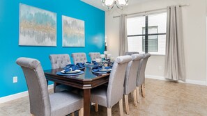 Dining - Last Minute Disney Getaway! Private Pool, Hot Tub & Game Room. Book Now! #38570 (Orlando)