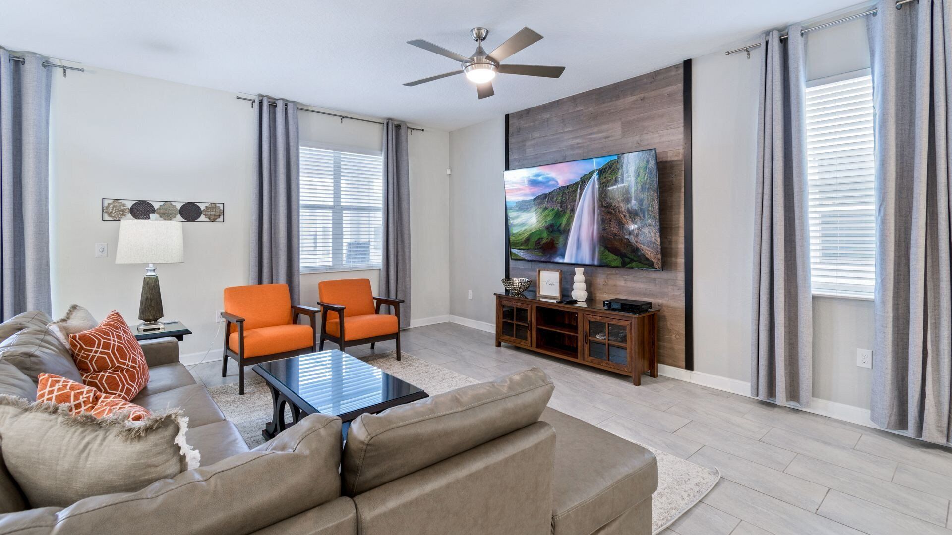 スマートテレビ、テーブルサッカー台