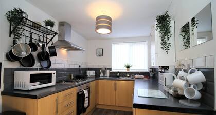 Donald Street (4 beds)