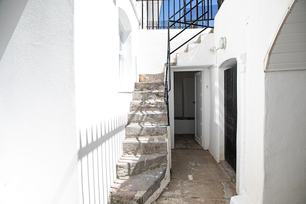 Fresh Escapes - Sovereign House - 2 Bed Apartment - Torquay