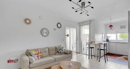 LE PRIEURE - Una Habitación Piso, Capacidad 2