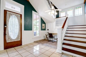 Interior - King William - A Birdy Vacation Rental (San Antonio)