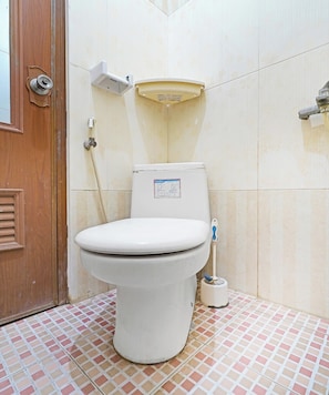 Chambre Standard double | Salle de bain | Douche