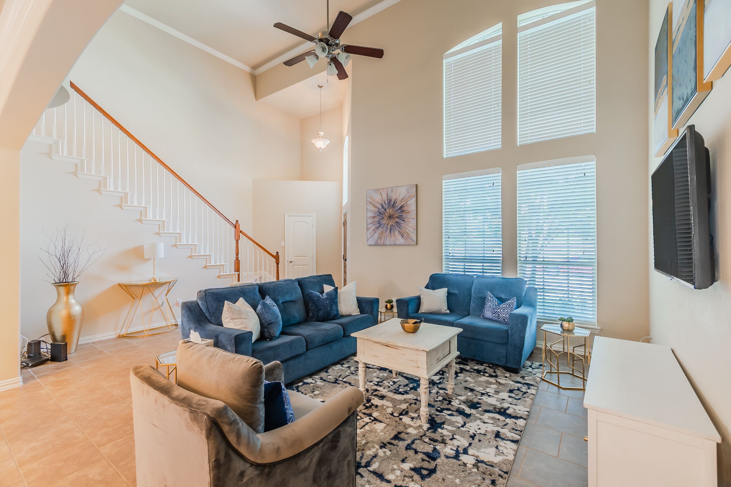 Iconic Irving 3BD Home w/ King Bd Near DFW+Airport