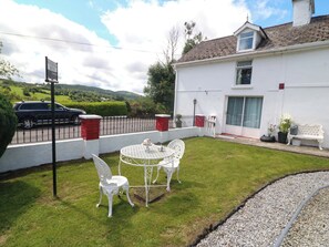 Interior - Waterfall House (Gortanure)