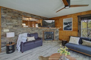 Smart TV, fireplace, DVD player