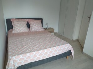 2 Schlafzimmer, kostenloses WLAN, Bettwäsche