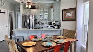 ハウス ベッド (複数台) プライベートプール プールビュー | レストラン