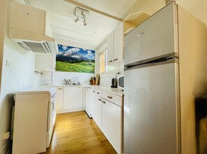 Fridge, microwave, oven, dishwasher - 75m² With Balcony Near The Slopes! (La Salle-les-Alpes)