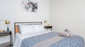 2 sovrum, strykjärn/strykbräda, gratis wi-fi och sängkläder