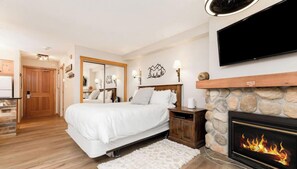 1 bedroom, desk, iron/ironing board, free WiFi