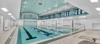 Beautiful Condo Downtown Cleveland With Free Parking