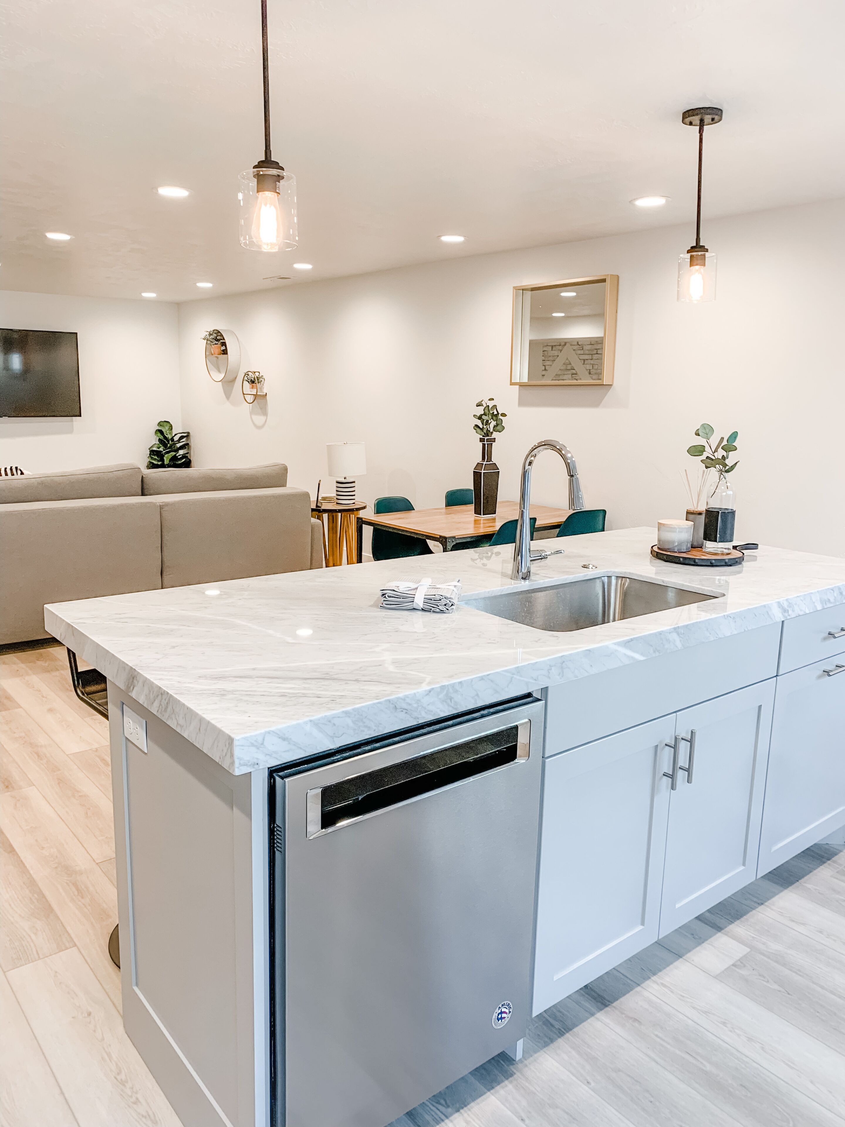 Modern and stylish space in heart of South Jordan