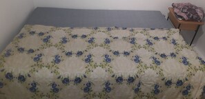 Room - Remarkable 1-bed, Neat and Friendly London (Bromley)