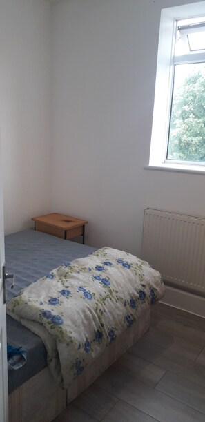 1 habitación, wifi gratis y ropa de cama 