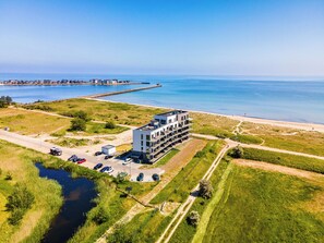 Exterior - "BeachViewOne": Holiday apartment right on the beach with sauna, balcony & Baltic Sea view (Olpenitz)