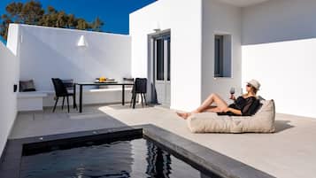 Premium Villa | Private spa tub