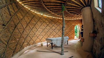 Couples treatment room(s), body treatments, aromatherapy