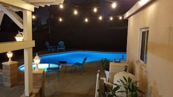 Outdoor pool, a heated pool