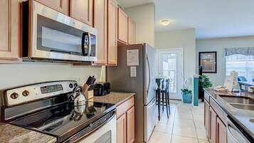 House (Paradise Palms Resort, just minutes f) | Exterior