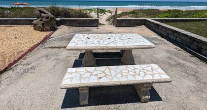 Beautiful Ormond Beachfront House! Steps from the Ocean