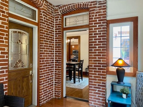 Dining - Corner Tree: A Bohemian Retreat Log Home (Centerburg)