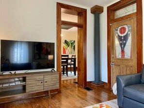 Smart TV - Corner Tree: A Bohemian Retreat Log Home (Centerburg)