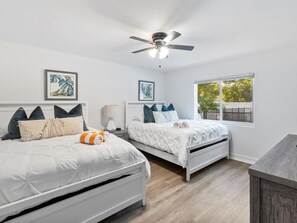 4 bedrooms, iron/ironing board, travel crib, WiFi (free)