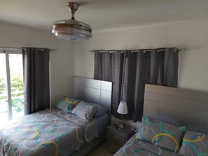 3 bedrooms, iron/ironing board, free WiFi, bed sheets