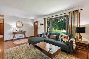 TV, fireplace, offices, printers