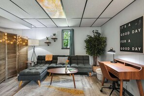 Cheminée, espaces bureaux