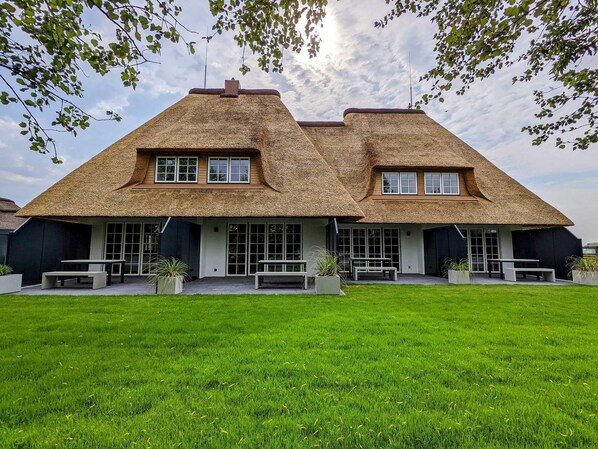 Apartment (Beach Lodge 8 OG) | Exterior - Beach Lodge 8 OG (St. Peter-Ording)