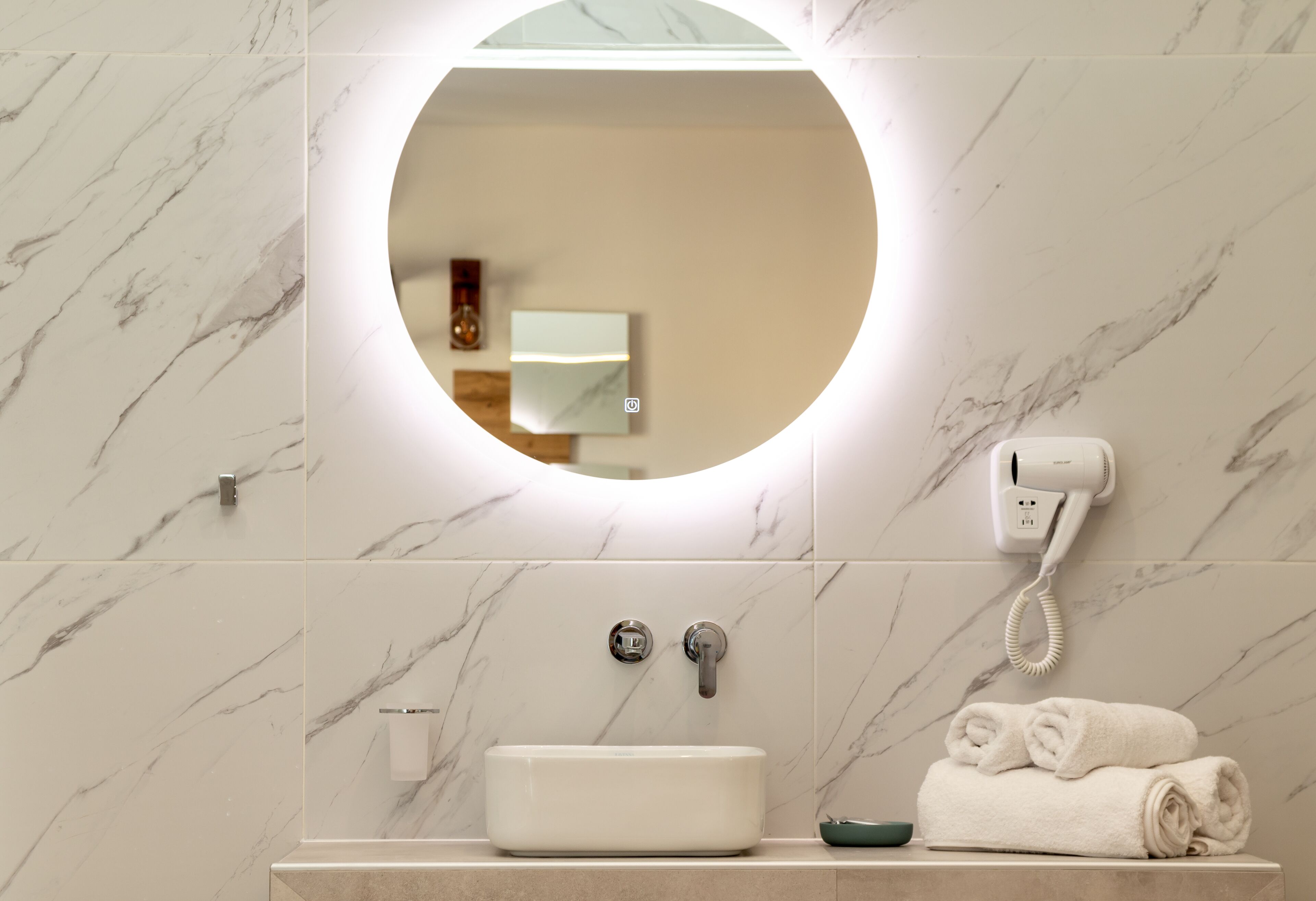 hair dryer, towels, soap, shampoo