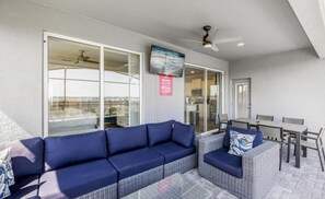 House (Amazing 5/6 Vacation home at Windsor ) | Exterior