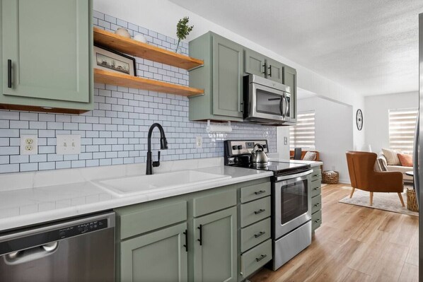 Fridge, microwave, stovetop, coffee/tea maker - 3 Bed 2 Bath, Golf Course and Fully Fenced Yard! (Rapid City)