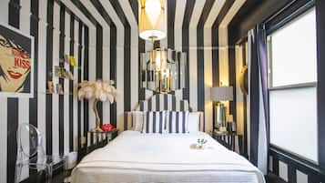 1 slaapkamer, een bureau, gratis wifi, beddengoed