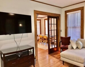 Smart TV, fireplace, books