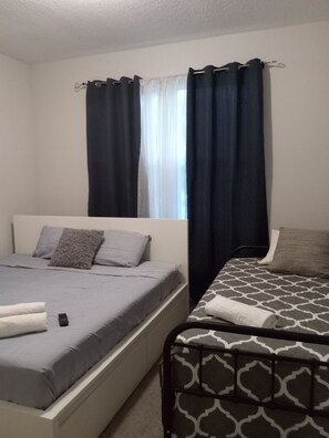 3 Schlafzimmer, Bügeleisen/Bügelbrett, kostenloses WLAN, Bettwäsche