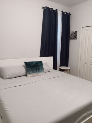 3 Schlafzimmer, Bügeleisen/Bügelbrett, kostenloses WLAN, Bettwäsche