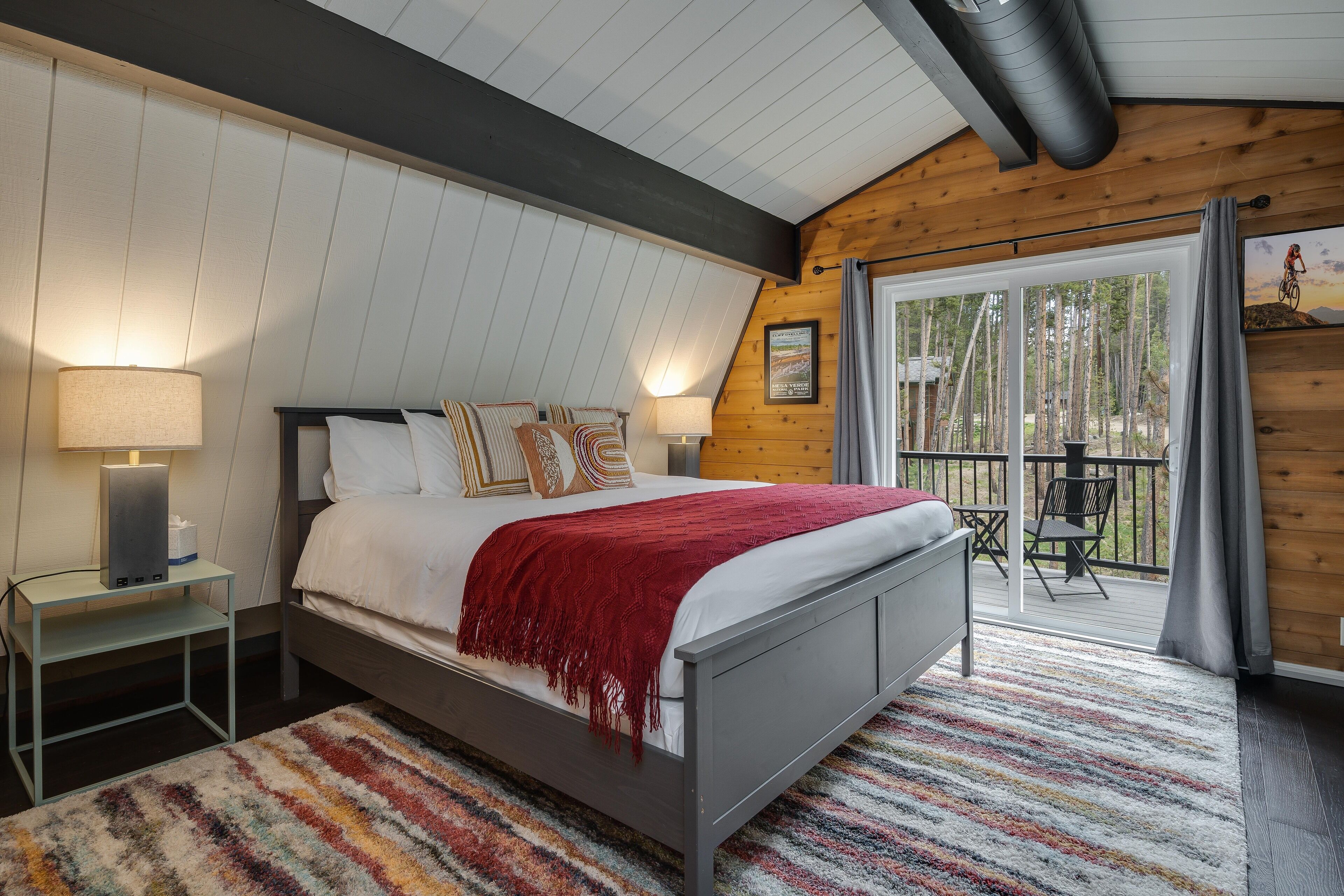 6 bedrooms, iron/ironing board, free WiFi, bed sheets