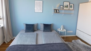 Classic Studio | Blackout drapes, iron/ironing board (on request), WiFi (free) - Boardinghouse by Sunton (Berlin)