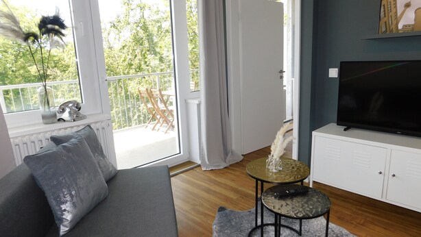 Flat-screen TV - Boardinghouse by Sunton (Berlin)