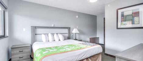 1 bedroom, WiFi, bed sheets, wheelchair access