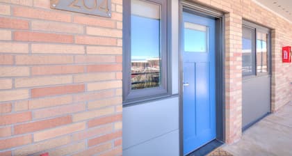 1BR with 2 beds and a kitchen on the 2nd floor