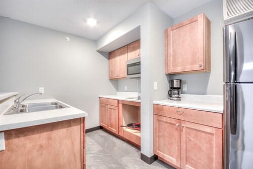 Suite 115 - 1BR King Apartment | 1 Bed, 1 Bath