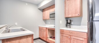 Suite 115 - 1BR King Apartment | 1 Bed, 1 Bath