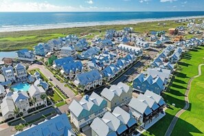Exterior - Corner house at Palmilla Beach with pool, golf course views & on-site dining (Port Aransas)
