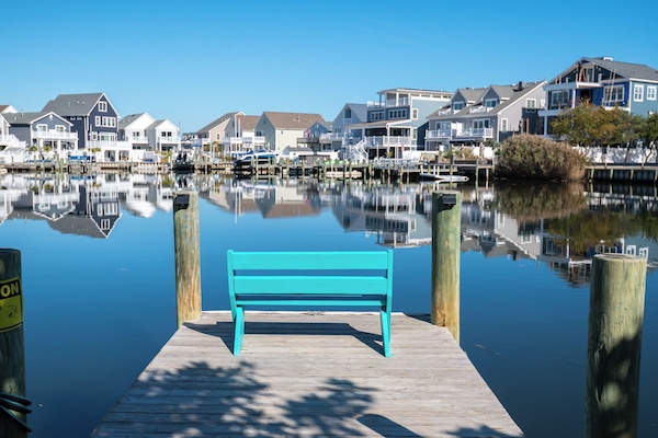 Private Dock seating by the lagoon - perfect-peaceful waterfront views