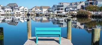 Shorely Perfect Waterfront XL private 2ndFl 2/3 BR 2.5 bath w Jacuzzi No Sharing