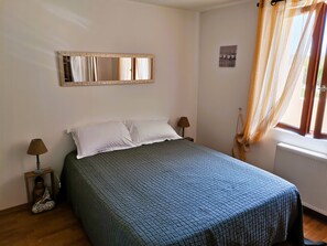 3 Schlafzimmer, Bügeleisen/Bügelbrett, Reisekinderbett, kostenloses WLAN